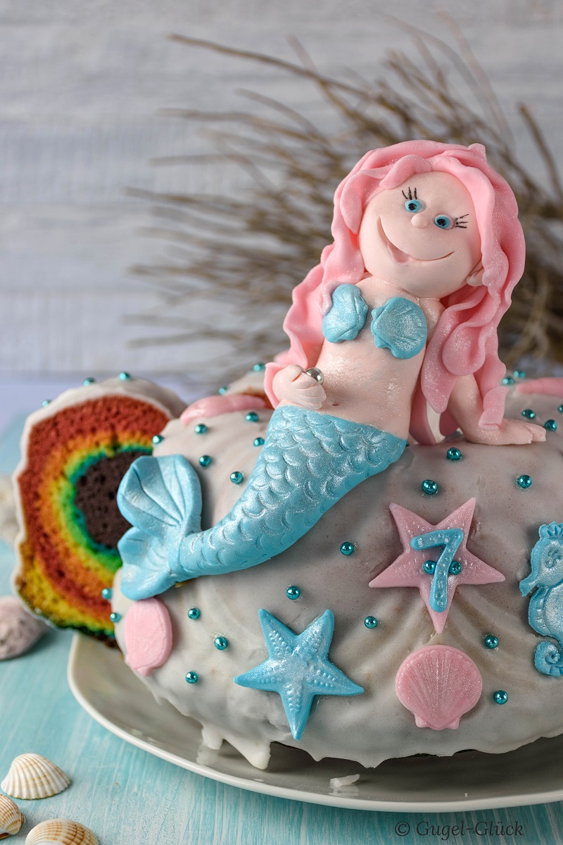 Regenbogenkuchen ganz einfach mit Meerjungfrau